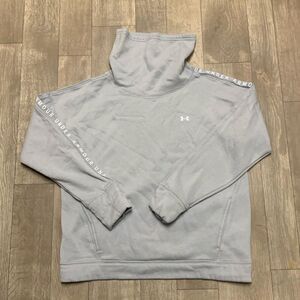 Under Armour Loose‎ Fit Cowl Neck Pullover Gym Fitness Performance Sweatshirt